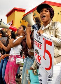 More than 400 workers participated in the Detroit "Fight for 15" action