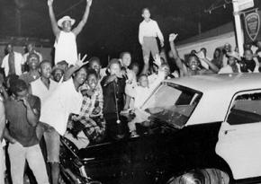 Residents of the LA neighborhood of Watts during the 1965 rebellion